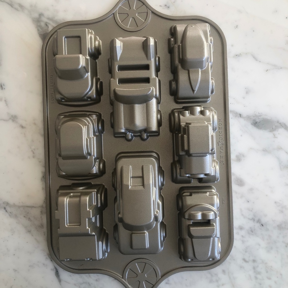 Nordic Ware Williams Sonoma Classic Cars Bake Mold